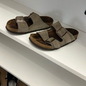 Classic Arizona Birkenstocks in Taupe Suede